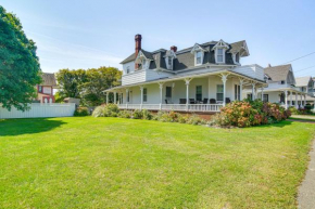 Steps to Inkwell Beach Victorian Home!